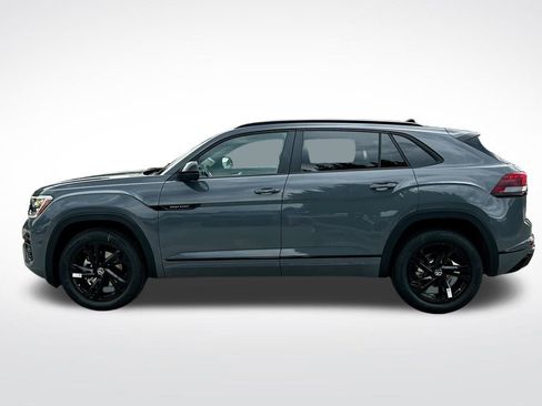 New 2026 Volkswagen Atlas Cross Sport SEL R-Line image 3