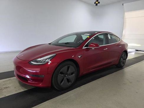 Used 2020 Tesla Model 3 Long Range image 1