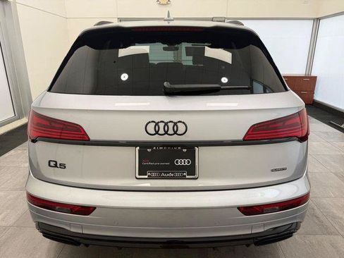 Certified 2025 Audi Q5 e Premium Plus w/ Premium Plus Package AWD/4WD image 3