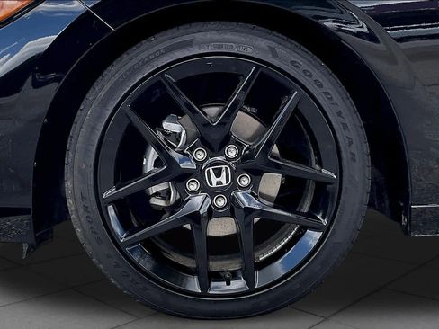 Used 2025 Honda Civic Sport image 11