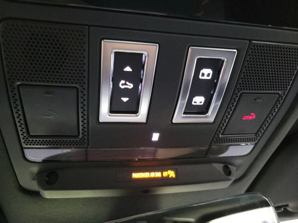 New 2026 Land Rover Defender 110 S AWD/4WD image 21
