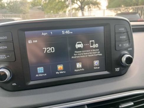 Used 2019 Hyundai Santa Fe SEL image 13