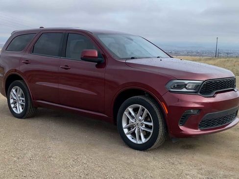 Certified 2022 Dodge Durango GT image 2