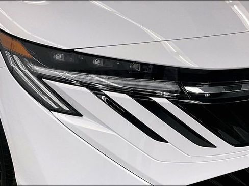 New 2026 Nissan Sentra SV FWD image 14