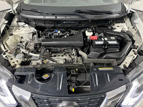 Used 2020 Nissan Rogue SL w/ Premium Package AWD/4WD image 32