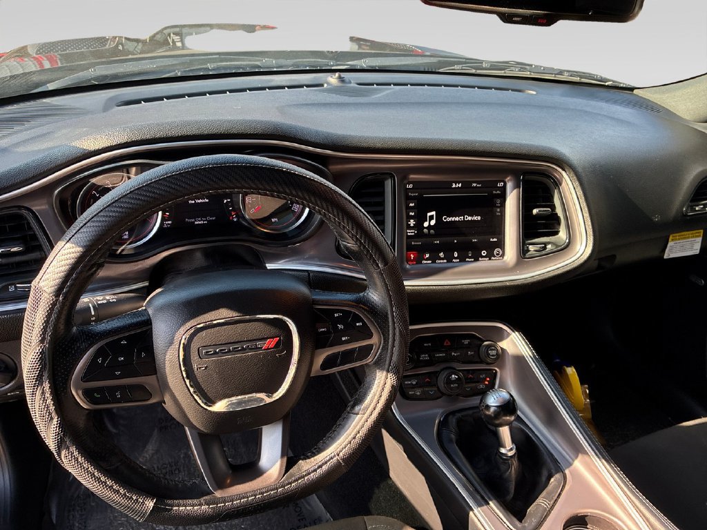 Used 2022 Dodge Challenger R/T Scat Pack RWD image 17
