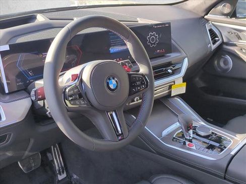 New 2026 BMW XM Label Red image 3