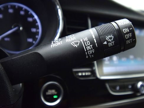 Used 2017 Buick Encore Preferred image 34