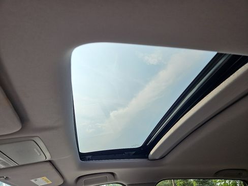 Certified 2022 Honda CR-V Touring image 14