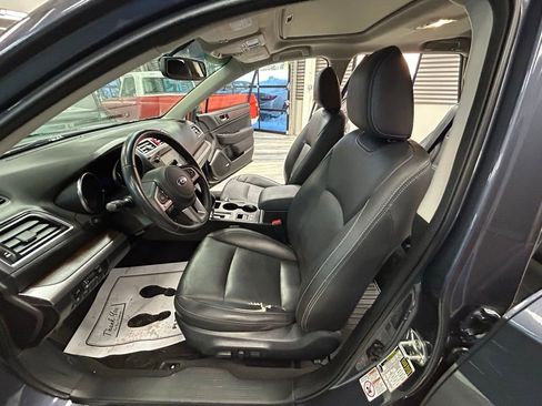 Used 2017 Subaru Outback 2.5i Limited image 51