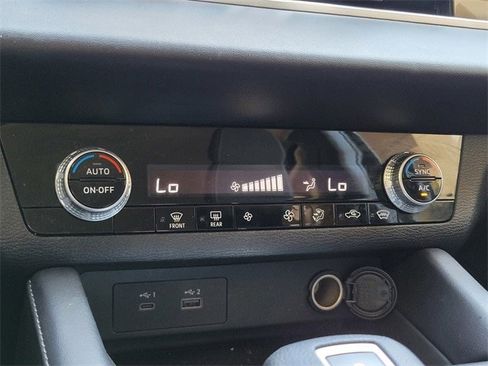 Used 2023 Mitsubishi Outlander ES image 19