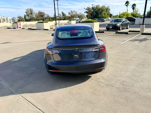 Used 2021 Tesla Model 3 Long Range AWD/4WD image 12