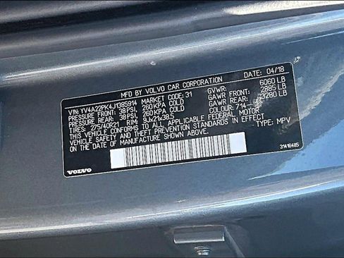 Used 2018 Volvo XC90 T6 Momentum w/ Convenience Package image 19