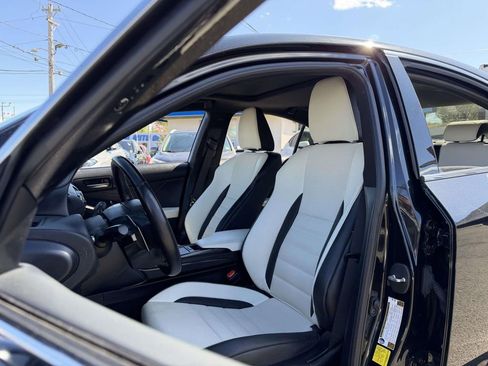 Used 2022 Lexus IS 350 F Sport AWD/4WD image 17