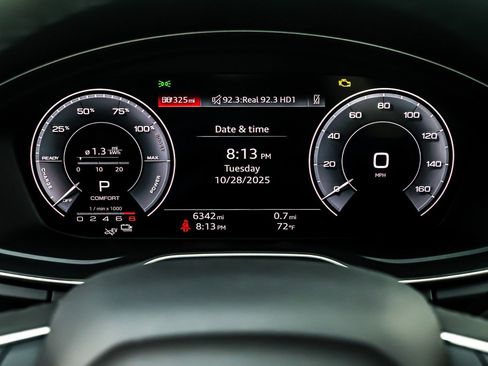 Used 2024 Audi Q5 e Premium Plus image 18