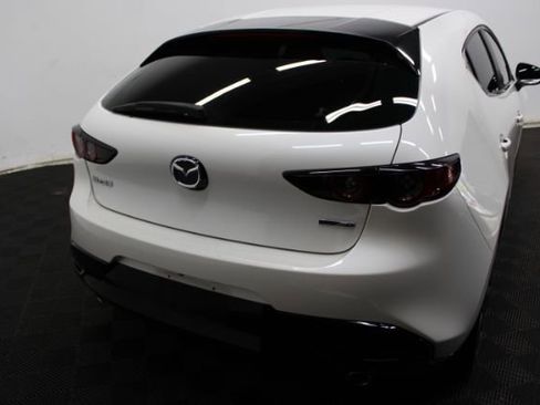 Used 2021 MAZDA MAZDA3 s FWD image 6