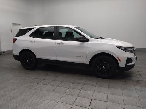 Used 2022 Chevrolet Equinox LS w/ LPO, Floor Liner Package image 11