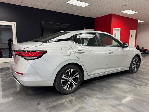 Used 2022 Nissan Sentra SV image 8