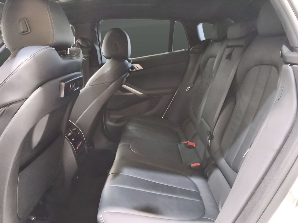 Used 2020 BMW X6 xDrive40i w/ Premium Package AWD/4WD image 14
