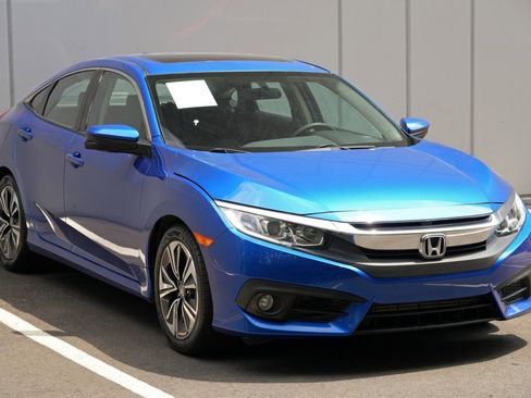 Used 2017 Honda Civic EX-T image 50