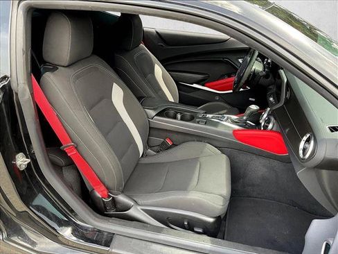 Used 2022 Chevrolet Camaro LT w/ Redline Edition RWD image 9