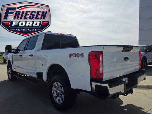 Used 2024 Ford F250 XLT w/ FX4 Off-Road Package AWD/4WD image 5