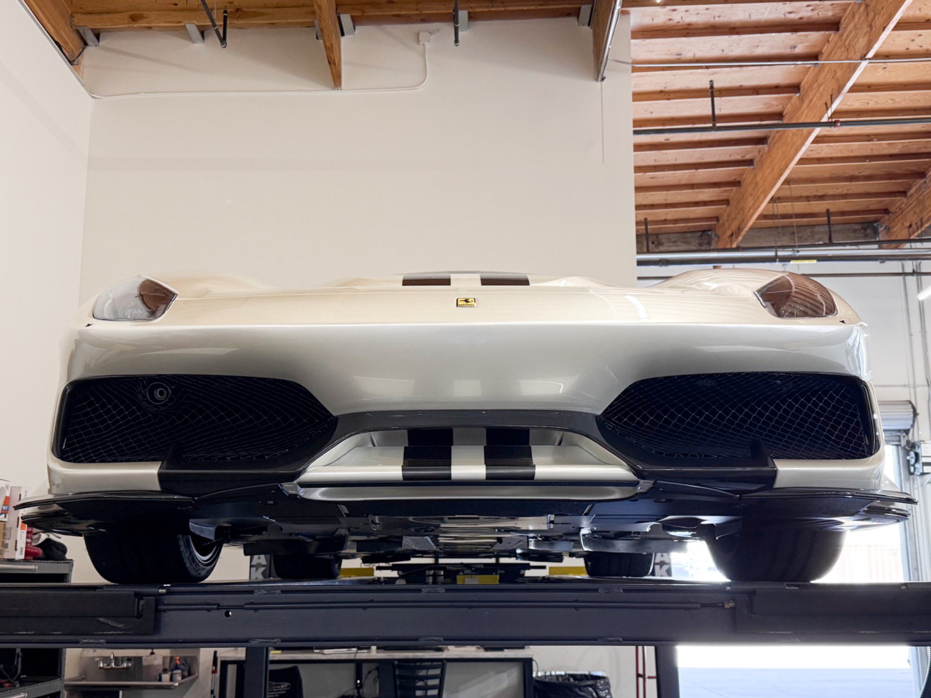 Used 2020 Ferrari 488 Pista Coupe RWD image 79