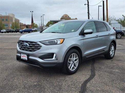 Used 2022 Ford Edge SEL image 6