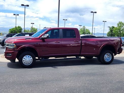 Used 2021 RAM 3500 Laramie AWD/4WD image 2