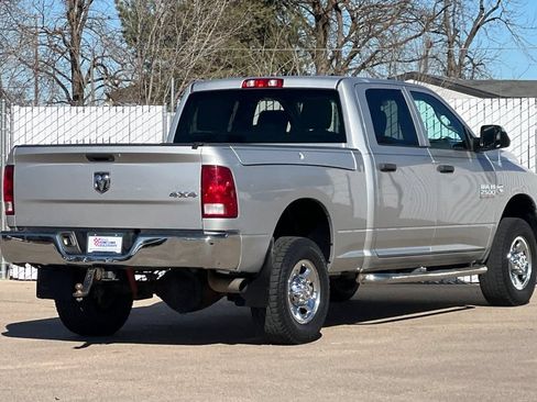 Used 2013 RAM 2500 Tradesman w/ Chrome Appearance Group AWD/4WD image 4