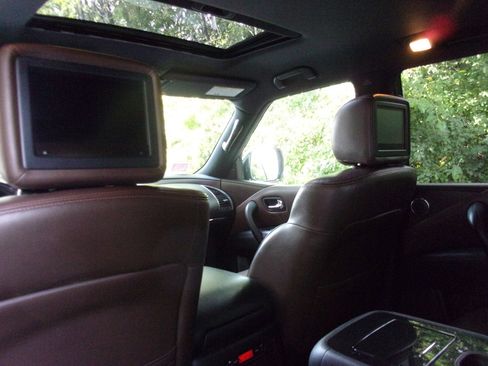 Used 2018 Nissan Armada Platinum w/ Captain Seat Package image 13