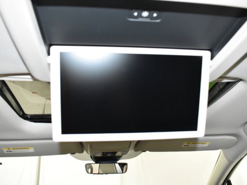 New 2026 Honda Odyssey Touring image 32