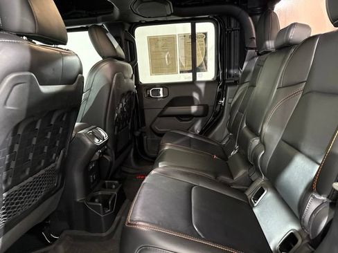 Used 2023 Jeep Gladiator Mojave w/ LED Lighting Group AWD/4WD image 13