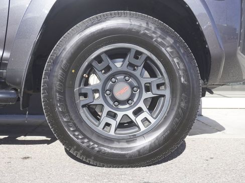 Used 2021 Toyota 4Runner SR5 Premium image 35