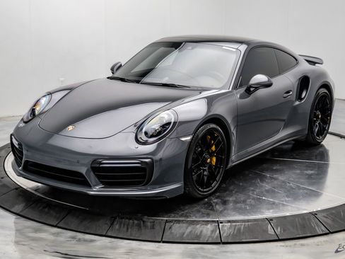 Used 2017 Porsche 911 Turbo S image 7