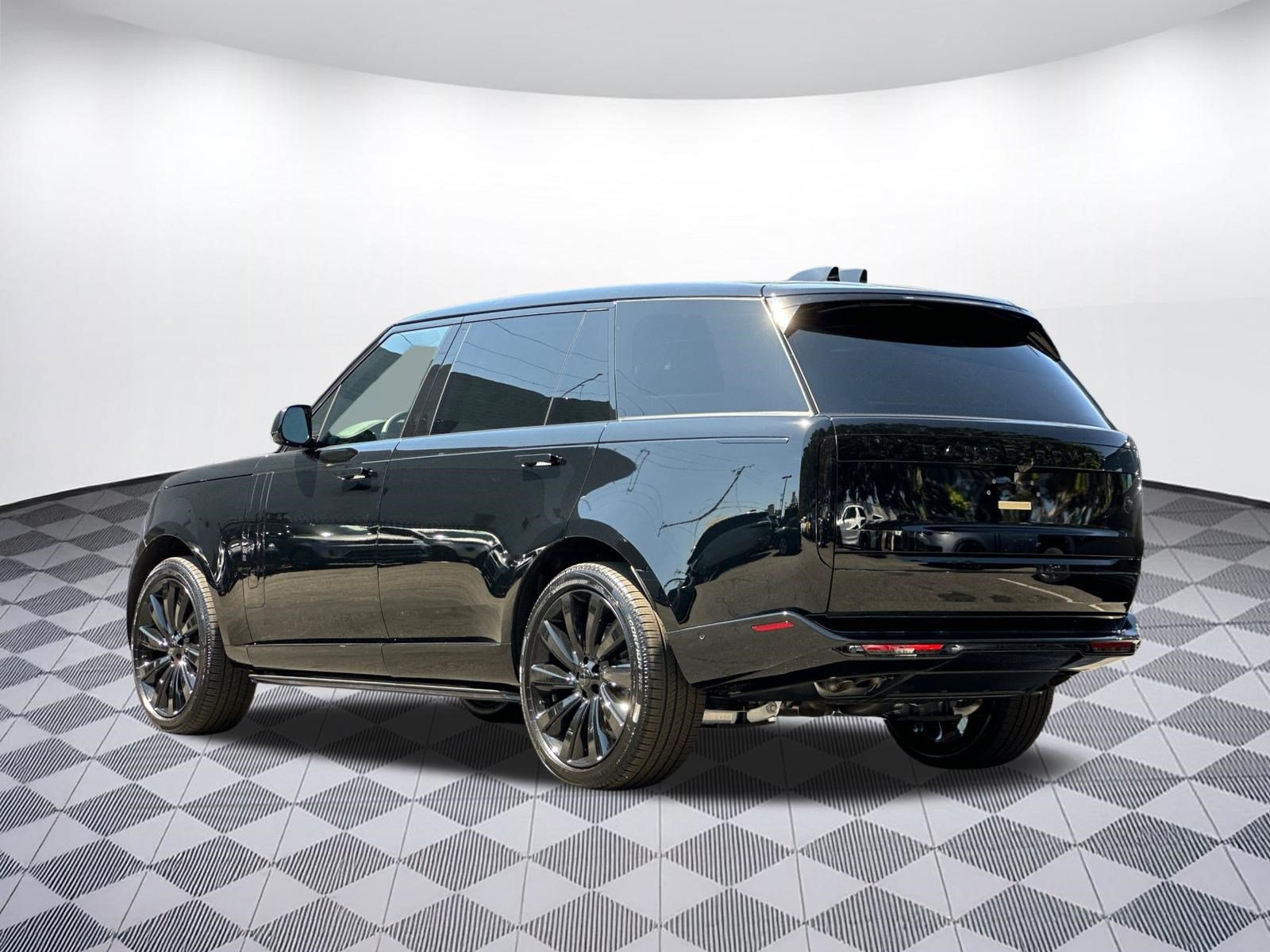 New 2026 Land Rover Range Rover Long Wheel Base SV AWD/4WD image 3