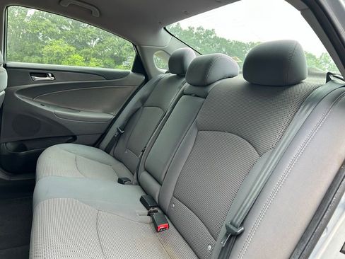 Used 2011 Hyundai Sonata GLS w/ Popular Equipment Pkg 2 FWD image 13