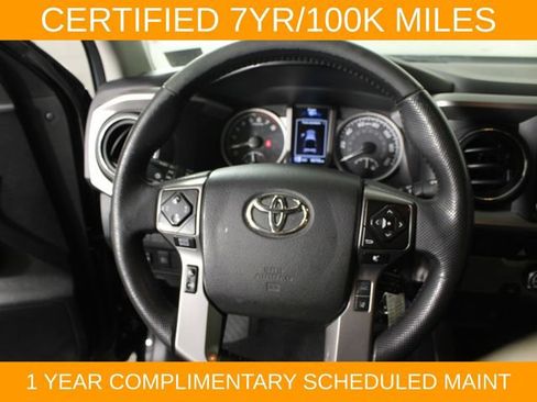 Used 2023 Toyota Tacoma SR5 w/ SR5 Appearance Package RWD image 17