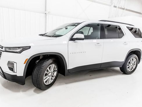 Used 2023 Chevrolet Traverse LT w/ LPO, Floor Liner Package AWD/4WD image 3