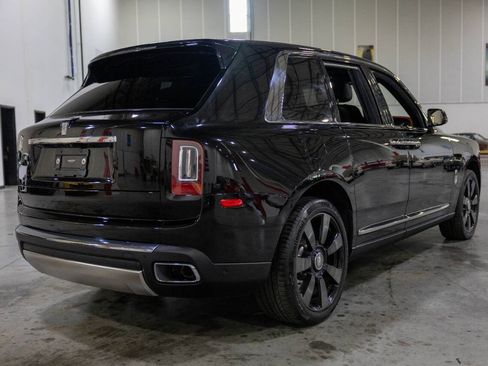 Used 2020 Rolls-Royce Cullinan AWD/4WD image 6
