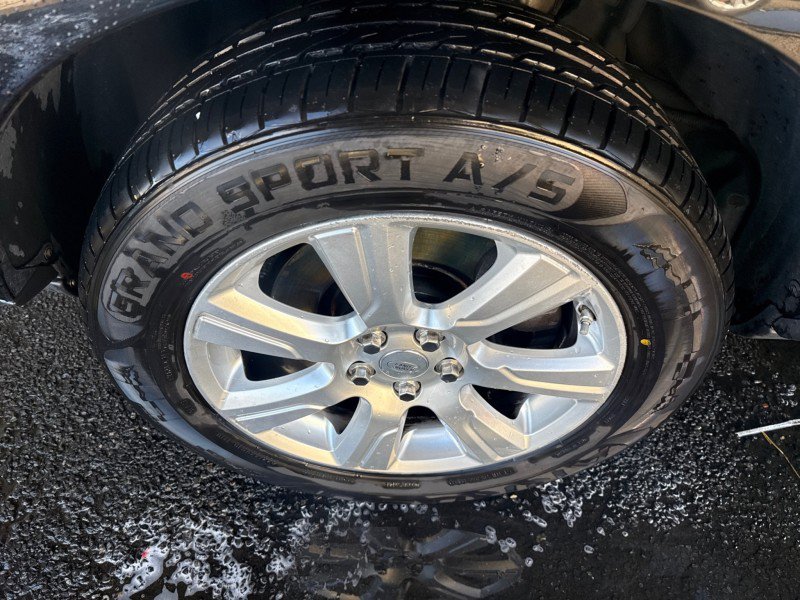 Used 2014 Land Rover LR4 HSE AWD/4WD image 39