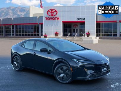 Used 2025 Toyota Prius LE