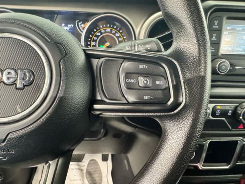 Used 2019 Jeep Wrangler Unlimited Sport AWD/4WD image 19