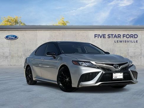 Used 2023 Toyota Camry XSE w/ Navigation Package FWD image 1