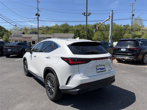 Used 2024 Lexus NX 350h AWD image 4