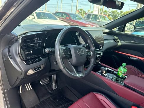 Used 2024 Lexus RX 350 F Sport w/ Convenience Package AWD/4WD image 5