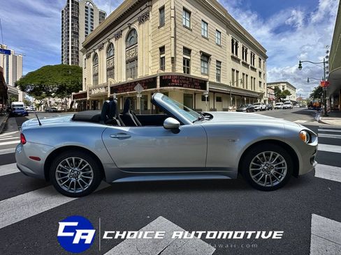 Used 2019 FIAT 124 Spider Classica w/ Mopar All Weather Plus Group RWD image 9