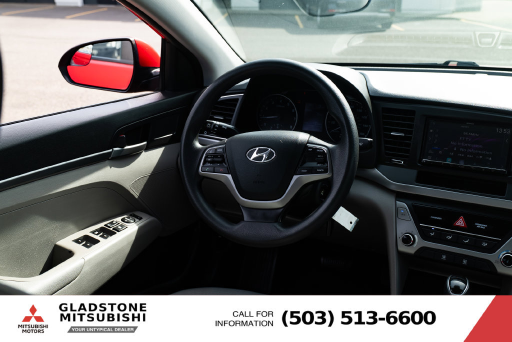Used 2018 Hyundai Elantra SE FWD image 9