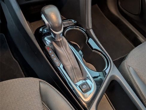 Used 2022 Buick Encore GX Preferred image 21