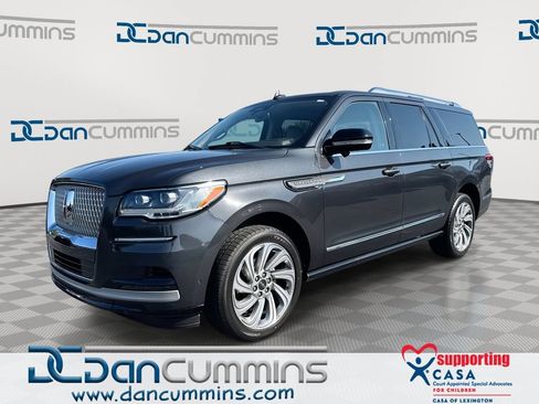 Used 2022 Lincoln Navigator L Reserve AWD/4WD image 1